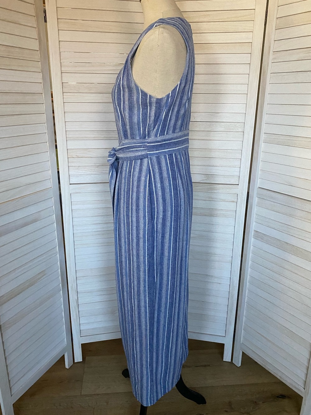 Calvin Klein Blue/White Striped Linen V-Neck Sleeveless Tie Waist Jumpsuit 10 - Picture 11 of 16